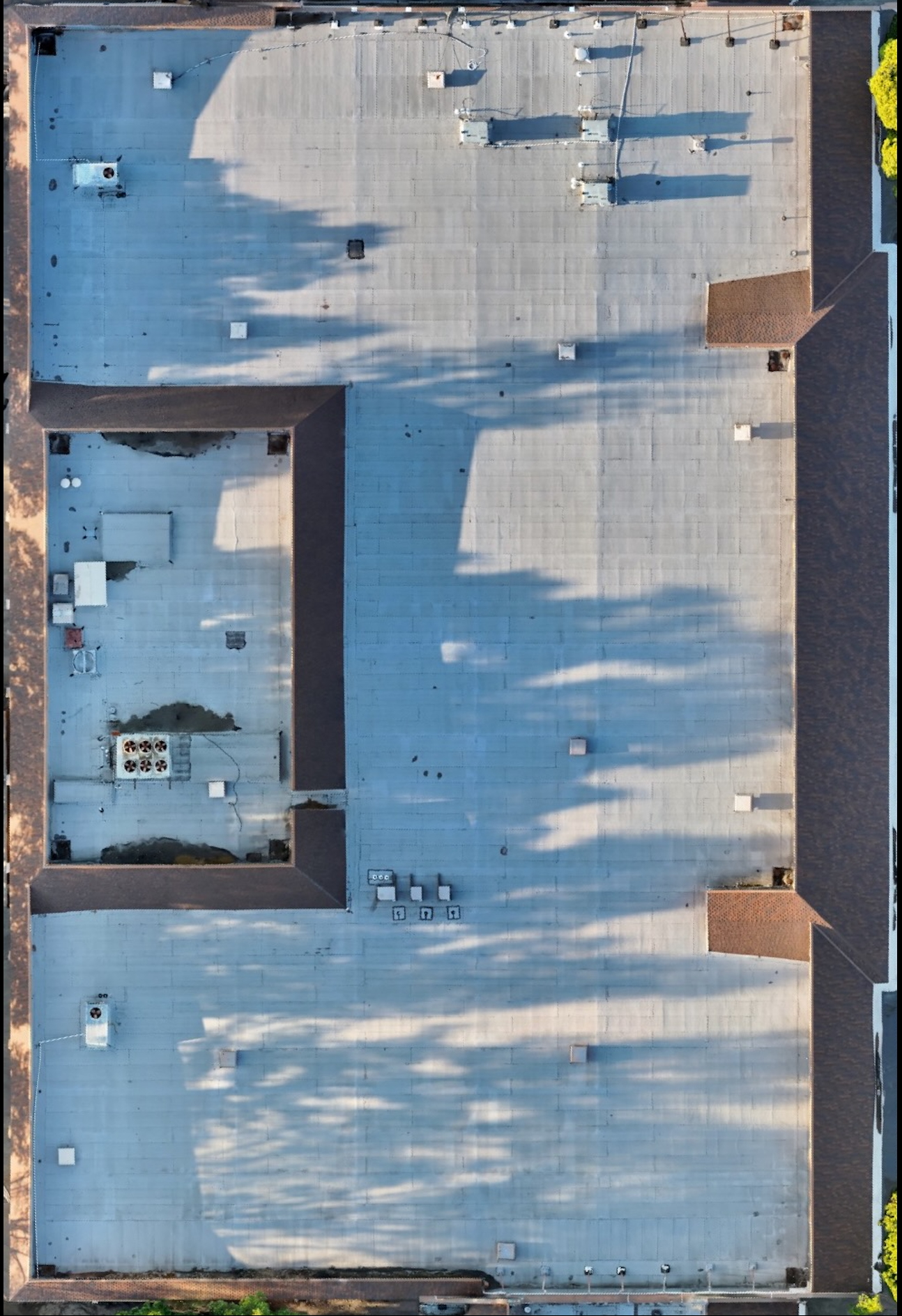 Standard visible-light photo of the inspected low-slope roof